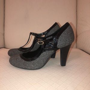 Women’s work heels